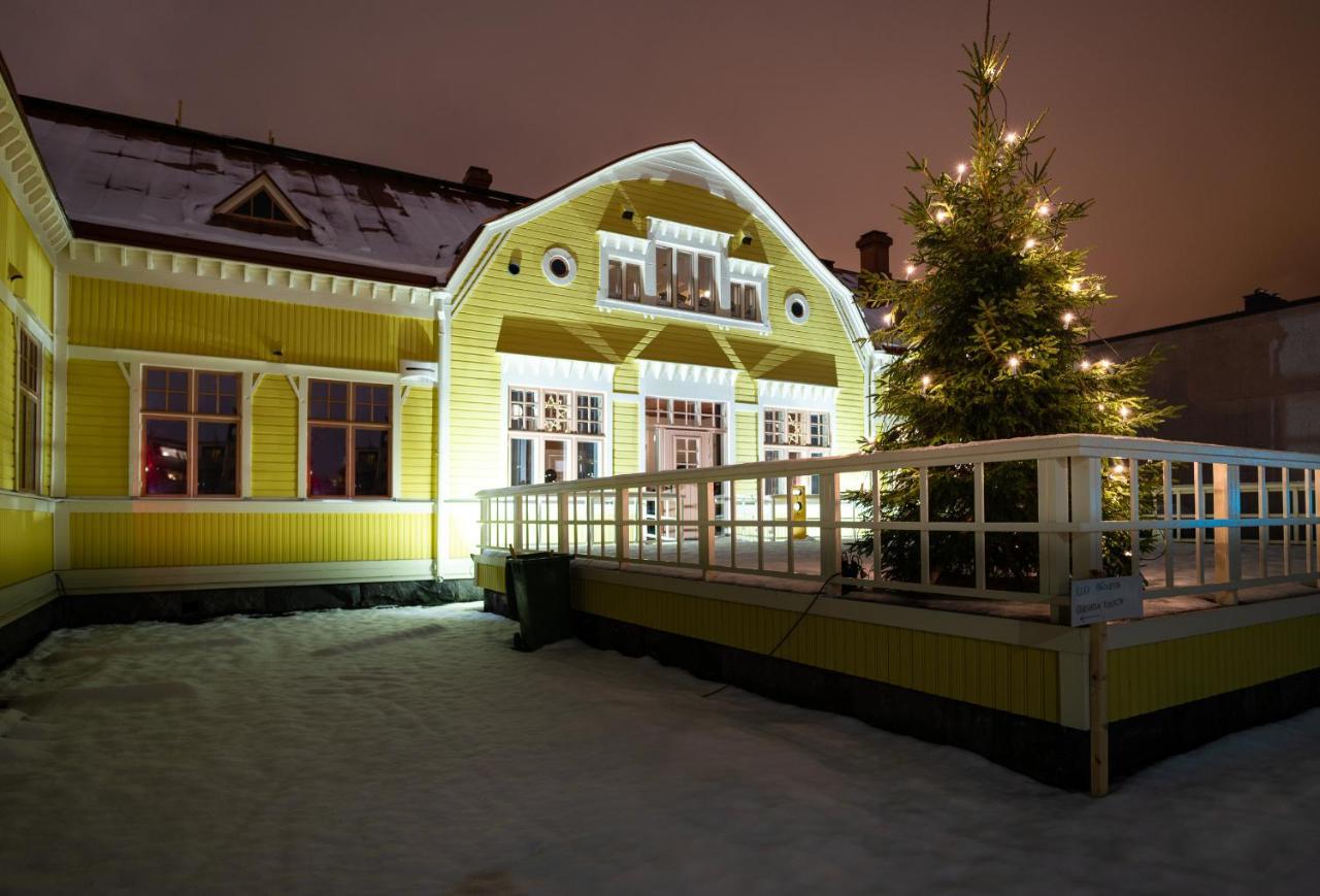 De Gamlas Hem Hotel & Restaurant Oulu Bagian luar foto